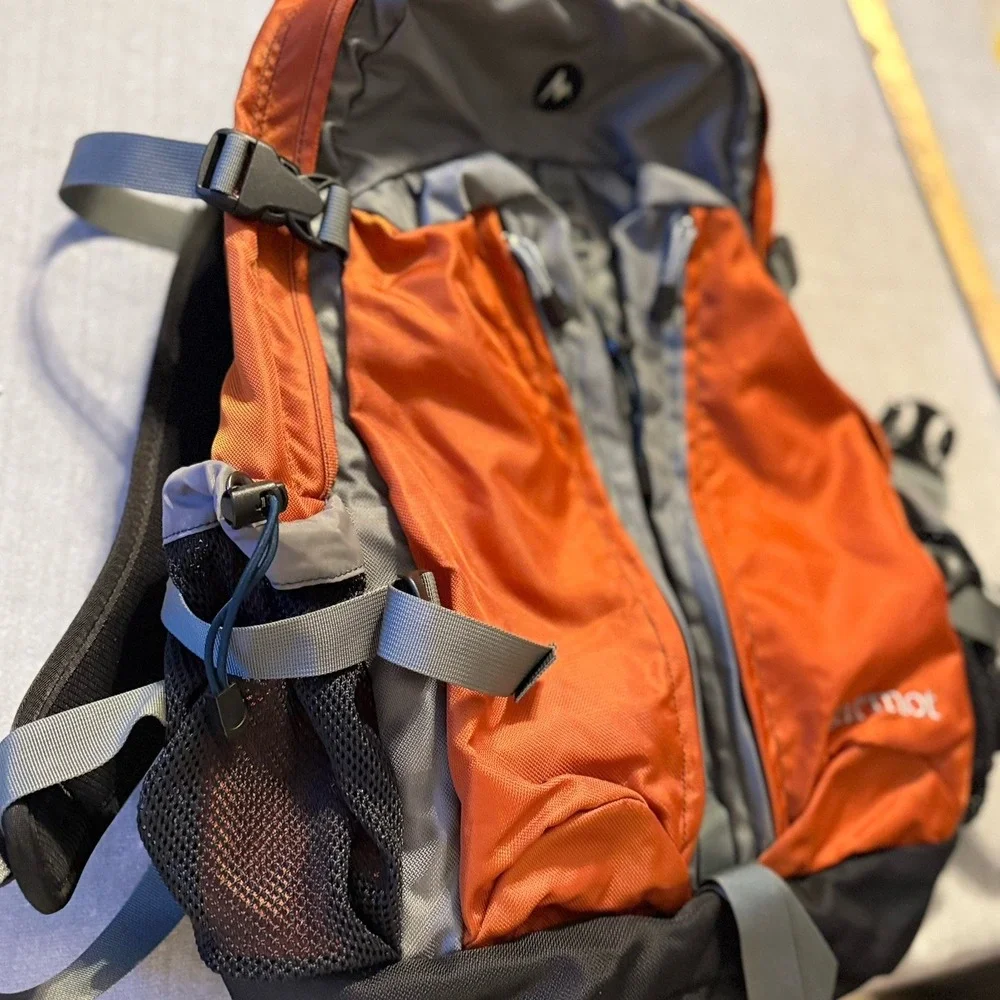Marmot Hiking Backpack Orange Gray Hydration Daypack Padded Hip Belt Outdoor